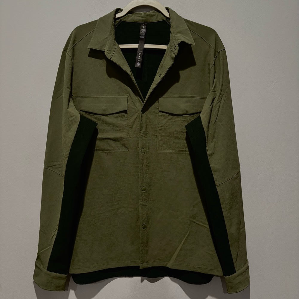 Lululemon double pocket overshirt - Picture 2 of 7